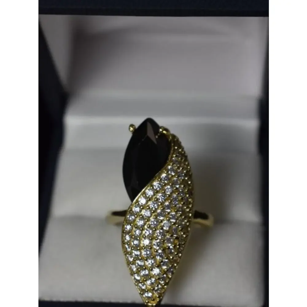 925 Sterling Silver Black Alpanite & CZ Ring Size 9